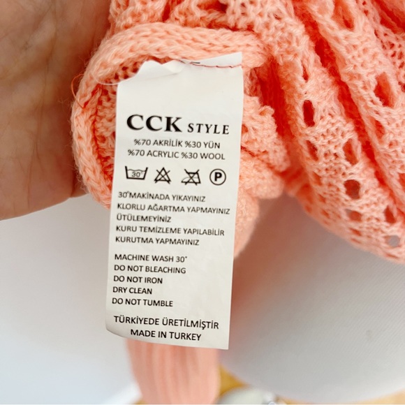 CCK Style Crochet Peach Wool Blend Sweater Size XL - Picture 5 of 5